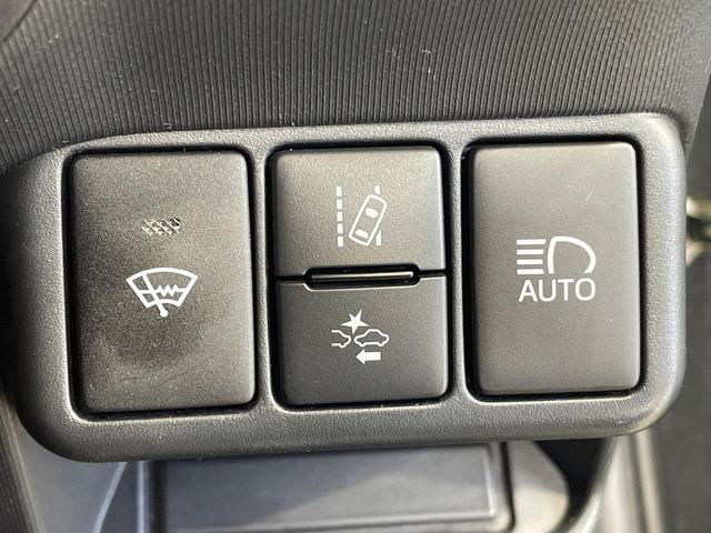 アクア Sスタイルブラック トヨタセーフティセンス 純正SDナビ バックカメラ 禁煙車 寒冷地仕様 ETC Bluetooth  コーナーセンサー スマートキー オートマチックハイビーム オートライト オートエアコン(6枚目)