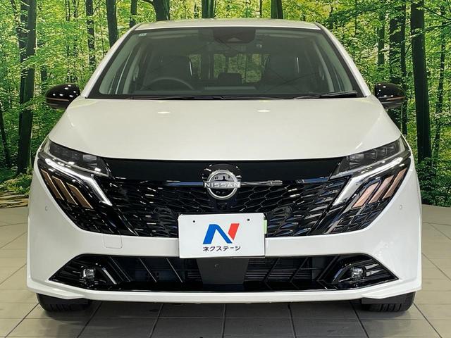 オーラ G FOUR 90周年記念車 4WD 純正9型ナビ 全周囲カメラ BOSE エマージェンシーブレーキ プロパイロット 禁煙車 本革シート シートヒーター パワーシート コーナーセンサー スマートキー LEDヘッド ETC(14枚目)