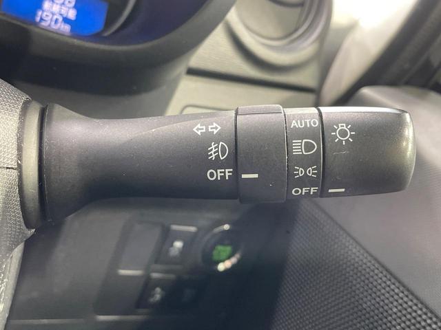 ムーヴ カスタム　Ｘ　ＳＡ　純正ＳＤナビ　衝突被害軽減システム　禁煙車　スマートキー　ＨＩＤヘッド　ＥＴＣ　オートライト　オートエアコン　純正１４インチアルミ　Ｂｌｕｅｔｏｏｔｈ　ＣＤ　ＤＶＤ再生　フルセグ（5枚目）