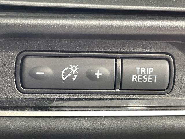 セレナ ｅ－パワー　ハイウェイスターＶ　両側電動ドア　ＳＤナビ　後席モニター　全周囲カメラ　衝突被害軽減システム　レーダークルーズ　禁煙車　ハーフレザーシート　コーナーセンサー　スマートキー　ＬＥＤヘッド　ルーフレール　ビルトインＥＴＣ（38枚目）