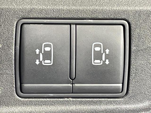 セレナ ｅ－パワー　ハイウェイスターＶ　両側電動ドア　ＳＤナビ　後席モニター　全周囲カメラ　衝突被害軽減システム　レーダークルーズ　禁煙車　ハーフレザーシート　コーナーセンサー　スマートキー　ＬＥＤヘッド　ルーフレール　ビルトインＥＴＣ（40枚目）