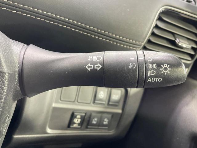 セレナ ｅ－パワー　ハイウェイスターＶ　両側電動ドア　ＳＤナビ　後席モニター　全周囲カメラ　衝突被害軽減システム　レーダークルーズ　禁煙車　ハーフレザーシート　コーナーセンサー　スマートキー　ＬＥＤヘッド　ルーフレール　ビルトインＥＴＣ（43枚目）