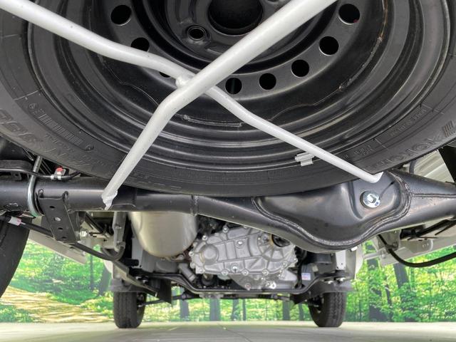 キャリイトラック ＫＣエアコン・パワステ　届出済未使用車　４ＷＤ　ＭＴ車　スズキセーフティサポート　禁煙車　コーナーセンサー　オートライト　車線逸脱警報　アイドリングストップ　ヘッドライトレベライザー　パワーウィンドウ（21枚目）