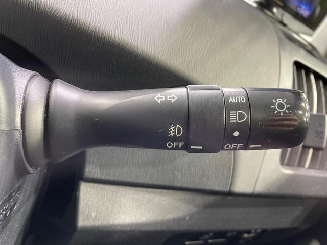 プリウス Ｇツーリングセレクション　純正ＳＤナビ　バックカメラ　禁煙車　パワーシート　ＥＴＣ　Ｂｌｕｅｔｏｏｔｈ接続　クルーズコントロール　フルセグＴＶ　純正１７インチアルミホイール　ＬＥＤヘッドライト　オートライト　オートエアコン（51枚目）