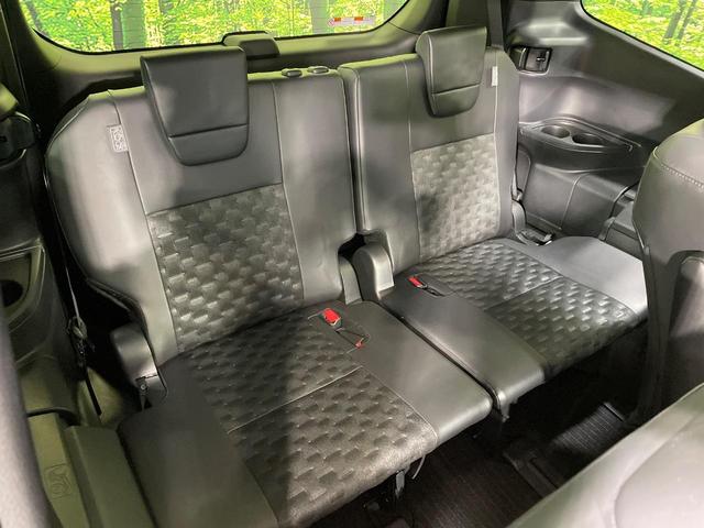 ヴォクシー Ｓ－Ｚ　両側電動スライド　トヨタセーフティセンス　１０型ディスプレイオーディオ　全周囲カメラ　禁煙車　レーダークルーズ　ＥＴＣ　Ｂｌｕｅｔｏｏｔｈ　フルセグ　ハーフレザーシート　コーナーセンサー　ＬＥＤヘッド（10枚目）