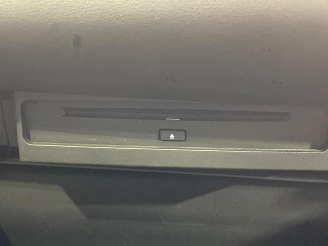 ヴォクシー Ｓ－Ｚ　両側電動スライド　トヨタセーフティセンス　１０型ディスプレイオーディオ　全周囲カメラ　禁煙車　レーダークルーズ　ＥＴＣ　Ｂｌｕｅｔｏｏｔｈ　フルセグ　ハーフレザーシート　コーナーセンサー　ＬＥＤヘッド（42枚目）