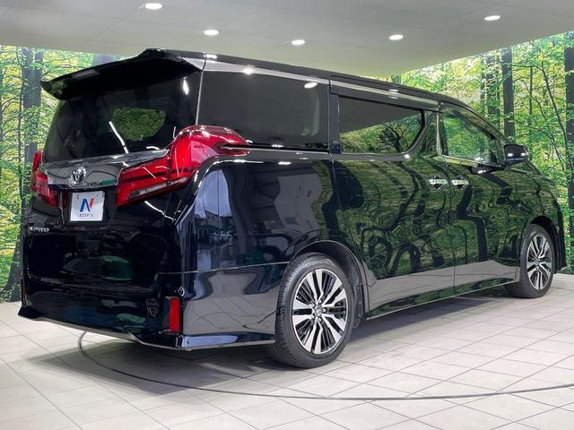 アルファード ２．５Ｓ　Ｃパッケージ　サンルーフ　後席モニター　純正９型ナビ　禁煙車　両側電動スライド　３眼ＬＥＤヘッド　シートベンチレーション　デジタルインナーミラー　バックカメラ　セーフティセンス　１００Ｖ電源　レーダークルーズ（70枚目）
