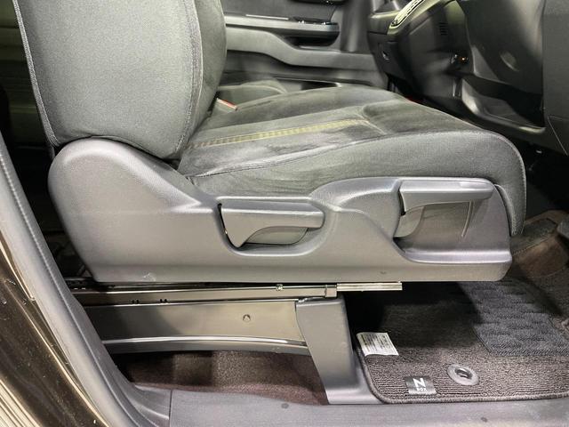 N-BOXカスタム G・Lホンダセンシング 4WD 電動スライドドア 純正SDナビ ホンダセンシング アダプティブクルーズコントロール バックカメラ ETC Bluetooth接続 フルセグTV 純正14インチアルミホイール LEDヘッドライト(43枚目)