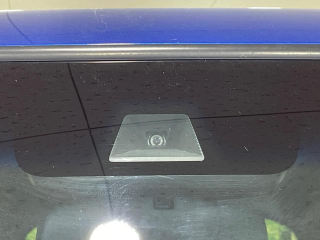 N-BOXカスタム G・Lホンダセンシング 電動スライドドア SDナビ バックカメラ ホンダセンシング レーダークルーズ 禁煙車 スマートキー LEDヘッドライト ETC オートハイビーム 車線逸脱警報 オートライト オートエアコン(4枚目)