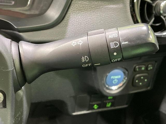 カローラフィールダー ハイブリッドＧ　ダブルバイビー　ナビ　セーフティセンス　禁煙車　シートヒーター　ハーフレザーシート　スマートキー　ＬＥＤヘッド　ＥＴＣ　オートハイビーム　車線逸脱警報　オートライト　オートエアコン　純正１６インチＡＷ　革巻きハンドル（42枚目）