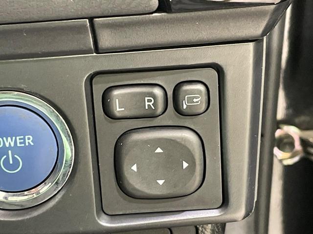 カローラフィールダー ハイブリッドＧ　ダブルバイビー　ナビ　セーフティセンス　禁煙車　シートヒーター　ハーフレザーシート　スマートキー　ＬＥＤヘッド　ＥＴＣ　オートハイビーム　車線逸脱警報　オートライト　オートエアコン　純正１６インチＡＷ　革巻きハンドル（44枚目）