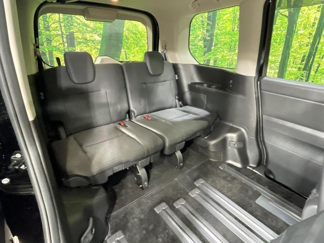 セレナ e-パワー ハイウェイスターV 両側電動スライドドア 純正12.3インチナビ 全周囲カメラ プロパイロット 禁煙車 コーナーセンサー ナビ連動ETC 前席シートヒーター 純正17インチアルミホイール LEDヘッドライト(10枚目)