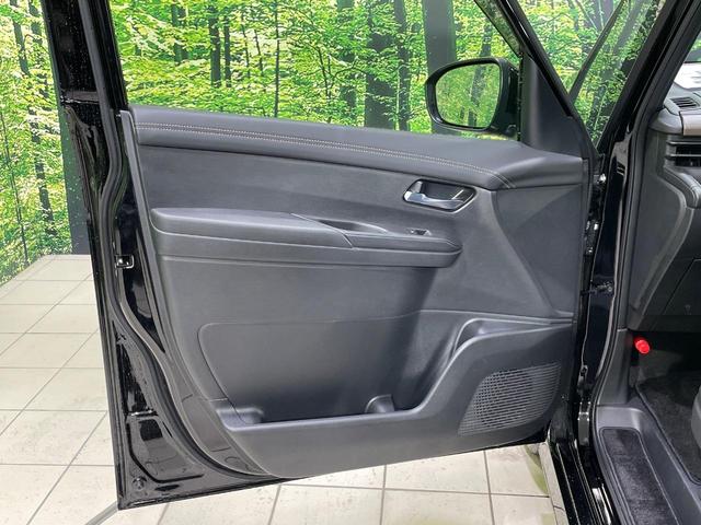 セレナ e-パワー ハイウェイスターV 両側電動スライドドア 純正12.3インチナビ 全周囲カメラ プロパイロット 禁煙車 コーナーセンサー ナビ連動ETC 前席シートヒーター 純正17インチアルミホイール LEDヘッドライト(31枚目)