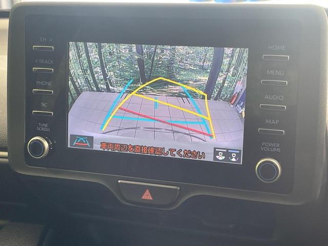 ヤリス Ｘ　４ＷＤ　トヨタセーフティセンス　ディスプレイオーディオ　バックカメラ　寒冷地仕様　レーダークルーズ　ＥＴＣ　Ｂｌｕｅｔｏｏｔｈ　スマートキー　オートハイビーム　車線逸脱警報（5枚目）