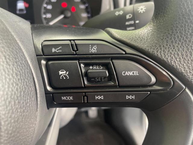 ヤリス Ｘ　４ＷＤ　トヨタセーフティセンス　ディスプレイオーディオ　バックカメラ　寒冷地仕様　レーダークルーズ　ＥＴＣ　Ｂｌｕｅｔｏｏｔｈ　スマートキー　オートハイビーム　車線逸脱警報（6枚目）