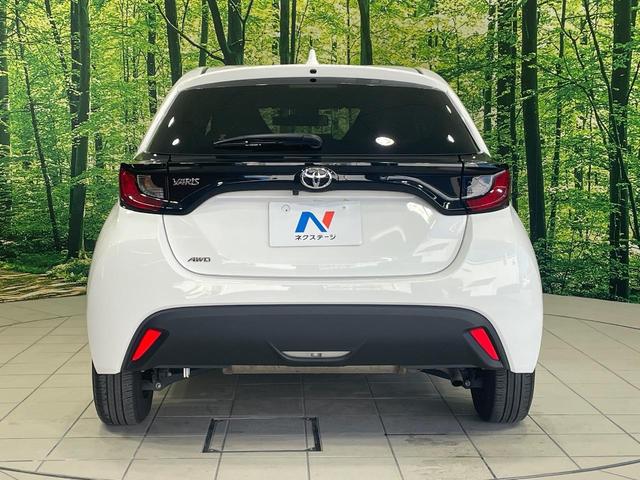 ヤリス Ｘ　４ＷＤ　トヨタセーフティセンス　ディスプレイオーディオ　バックカメラ　寒冷地仕様　レーダークルーズ　ＥＴＣ　Ｂｌｕｅｔｏｏｔｈ　スマートキー　オートハイビーム　車線逸脱警報（15枚目）