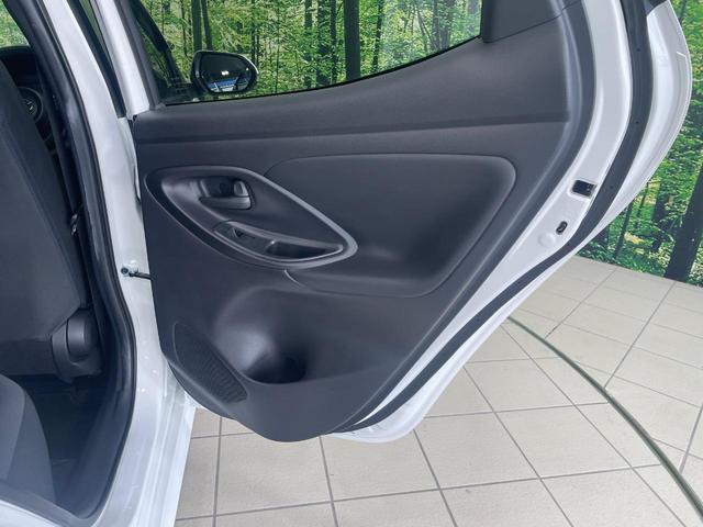 ヤリス Ｘ　４ＷＤ　トヨタセーフティセンス　ディスプレイオーディオ　バックカメラ　寒冷地仕様　レーダークルーズ　ＥＴＣ　Ｂｌｕｅｔｏｏｔｈ　スマートキー　オートハイビーム　車線逸脱警報（48枚目）