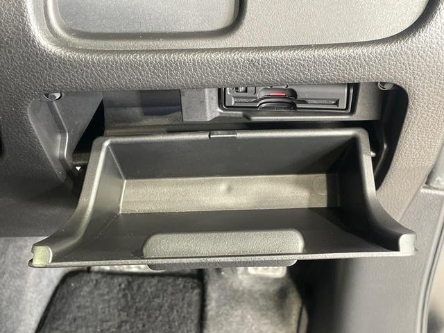 セレナ ハイウェイスター　Ｖセレクション＋セーフティ　ＳＨＶ　両側電動スライドドア　純正ナビ　バックカメラ　衝突被害軽減システム　禁煙車　スマートキー　ＬＥＤヘッド　ビルトインＥＴＣ　クルコン　純正１６インチアルミ　オートライト　オートエアコン（45枚目）