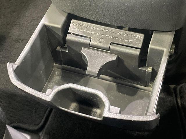 セレナ ハイウェイスター　Ｖセレクション＋セーフティ　ＳＨＶ　両側電動スライドドア　純正ナビ　バックカメラ　衝突被害軽減システム　禁煙車　スマートキー　ＬＥＤヘッド　ビルトインＥＴＣ　クルコン　純正１６インチアルミ　オートライト　オートエアコン（53枚目）