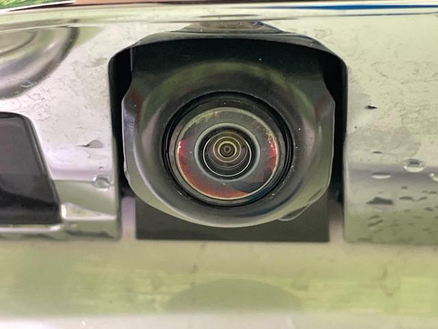 アルファード ２．５Ｓ　Ｃパッケージ　４ＷＤ　両側電動スライド　後席モニター　全周囲カメラ　ＪＢＬサウンド　セーフティセンス　レーダークルーズ　禁煙車　電動リアゲート　前席シートエアコン　前後席パワーシート　コーナーセンサー（30枚目）