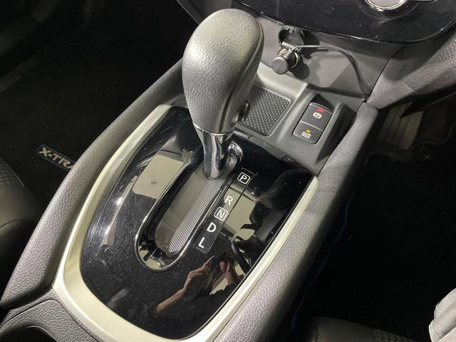 エクストレイル 20Xi ハイブリッド 4WD 純正9型ナビ 全周囲カメラ 衝突被害軽減システム レーダークルーズ 禁煙車 ハーフレザーシート コーナーセンサー スマートキー LEDヘッド ビルトインETC 純正16インチアルミ(21枚目)