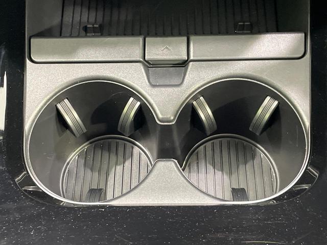 プリウス X バックカメラ 100V電源 衝突被害軽減システム レーダークルーズ 禁煙車 ドラレコ コーナーセンサー スマートキー LEDヘッド ETC2.0 オートハイビーム 車線逸脱警報 オートライト(43枚目)