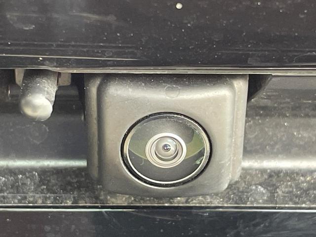 プリウス X バックカメラ 100V電源 衝突被害軽減システム レーダークルーズ 禁煙車 ドラレコ コーナーセンサー スマートキー LEDヘッド ETC2.0 オートハイビーム 車線逸脱警報 オートライト(55枚目)