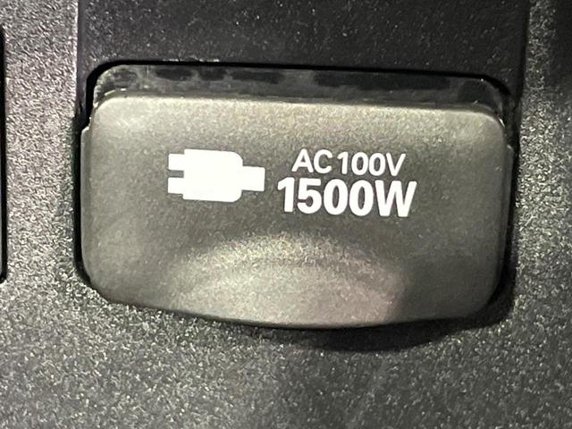 プリウス X バックカメラ 100V電源 衝突被害軽減システム レーダークルーズ 禁煙車 ドラレコ コーナーセンサー スマートキー LEDヘッド ETC2.0 オートハイビーム 車線逸脱警報 オートライト(59枚目)