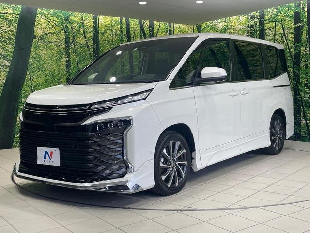 ヴォクシー ハイブリッドＳ－Ｚ　モデリスタエアロ　両側電動ドア　全周囲カメラ　衝突被害軽減システム　レーダークルーズ　禁煙車　コーナーセンサー　スマートキー　ＬＥＤヘッド　ＥＴＣ２．０　純正１７インチアルミ　オートハイビーム（22枚目）