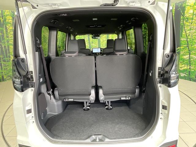 ヴォクシー ハイブリッドＳ－Ｚ　モデリスタエアロ　両側電動ドア　全周囲カメラ　衝突被害軽減システム　レーダークルーズ　禁煙車　コーナーセンサー　スマートキー　ＬＥＤヘッド　ＥＴＣ２．０　純正１７インチアルミ　オートハイビーム（30枚目）