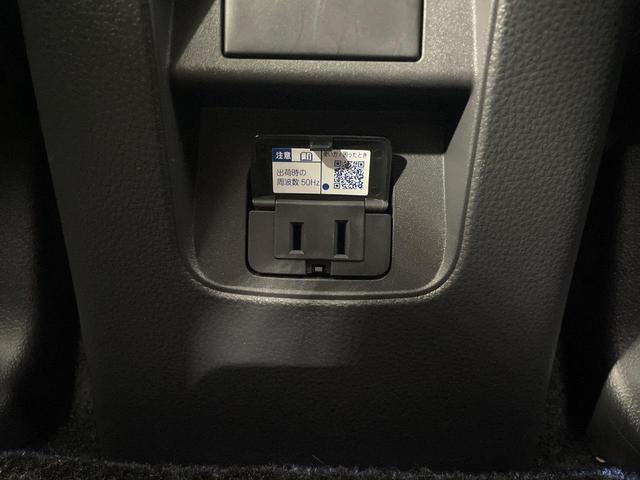 ヴォクシー ハイブリッドＳ－Ｚ　モデリスタエアロ　両側電動ドア　全周囲カメラ　衝突被害軽減システム　レーダークルーズ　禁煙車　コーナーセンサー　スマートキー　ＬＥＤヘッド　ＥＴＣ２．０　純正１７インチアルミ　オートハイビーム（65枚目）