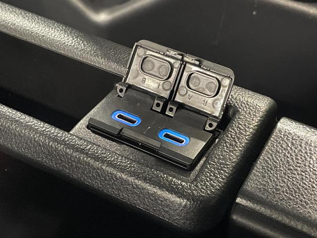 ヴォクシー ハイブリッドＳ－Ｚ　モデリスタエアロ　両側電動ドア　全周囲カメラ　衝突被害軽減システム　レーダークルーズ　禁煙車　コーナーセンサー　スマートキー　ＬＥＤヘッド　ＥＴＣ２．０　純正１７インチアルミ　オートハイビーム（66枚目）