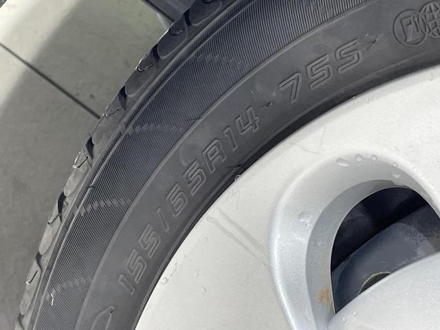 アルトラパン Ｓ　ＳＤナビ　全周囲カメラ　衝突被害軽減システム　Ｂｌｕｅｔｏｏｔｈ接続　シートヒーター　ドラレコ　スマートキー　ＨＩＤヘッド　ビルトインＥＴＣ　オートライト　ＣＤ　ＤＶＤ再生　フルセグ（24枚目）