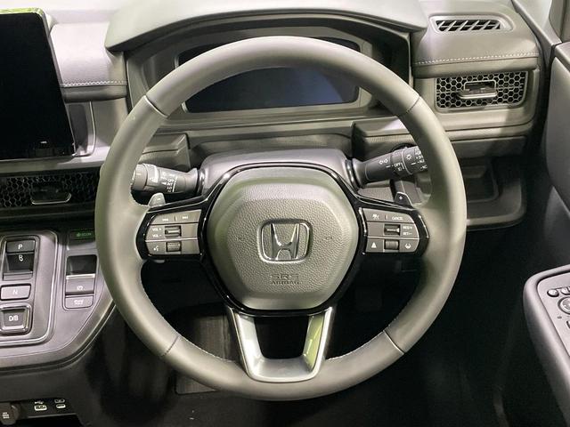 ステップワゴン ｅ：ＨＥＶスパーダ　両側電動ドア　純正１１型ナビ　バックカメラ　衝突被害軽減システム　Ｂｌｕｅｔｏｏｔｈ接続　レーダークルーズ　電動リアゲート　ハーフレザーシート　コーナーセンサー　スマートキー　ＬＥＤヘッド（13枚目）