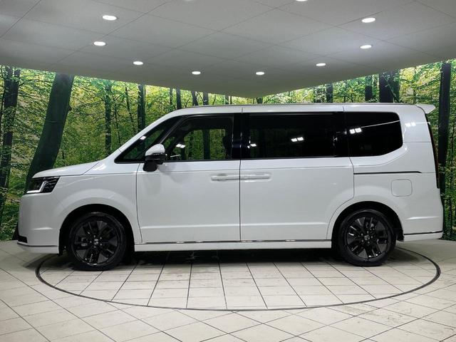ステップワゴン ｅ：ＨＥＶスパーダ　両側電動ドア　純正１１型ナビ　バックカメラ　衝突被害軽減システム　Ｂｌｕｅｔｏｏｔｈ接続　レーダークルーズ　電動リアゲート　ハーフレザーシート　コーナーセンサー　スマートキー　ＬＥＤヘッド（19枚目）