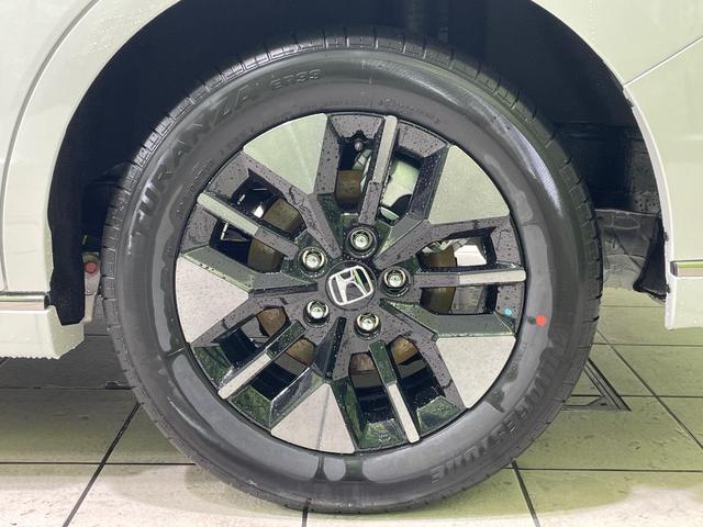 ステップワゴン ｅ：ＨＥＶスパーダ　両側電動ドア　純正１１型ナビ　バックカメラ　衝突被害軽減システム　Ｂｌｕｅｔｏｏｔｈ接続　レーダークルーズ　電動リアゲート　ハーフレザーシート　コーナーセンサー　スマートキー　ＬＥＤヘッド（34枚目）