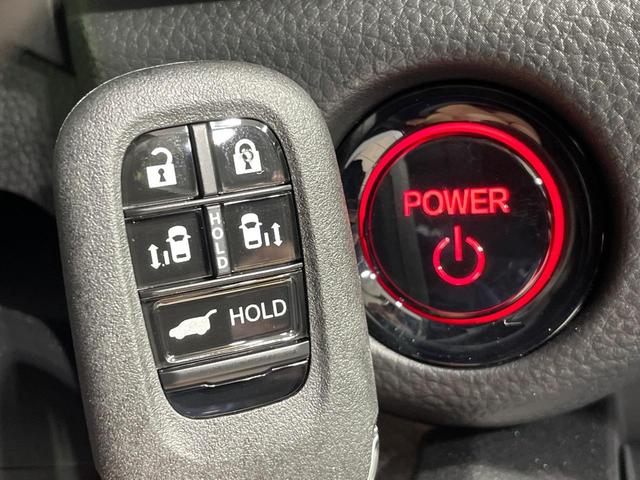 ステップワゴン ｅ：ＨＥＶスパーダ　両側電動ドア　純正１１型ナビ　バックカメラ　衝突被害軽減システム　Ｂｌｕｅｔｏｏｔｈ接続　レーダークルーズ　電動リアゲート　ハーフレザーシート　コーナーセンサー　スマートキー　ＬＥＤヘッド（39枚目）