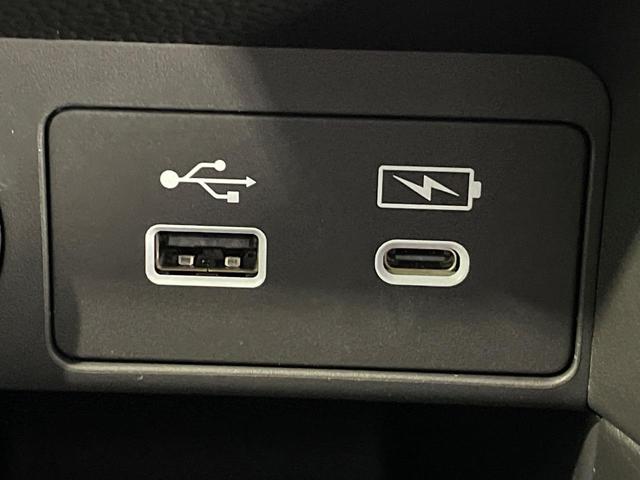 ステップワゴン ｅ：ＨＥＶスパーダ　両側電動ドア　純正１１型ナビ　バックカメラ　衝突被害軽減システム　Ｂｌｕｅｔｏｏｔｈ接続　レーダークルーズ　電動リアゲート　ハーフレザーシート　コーナーセンサー　スマートキー　ＬＥＤヘッド（48枚目）