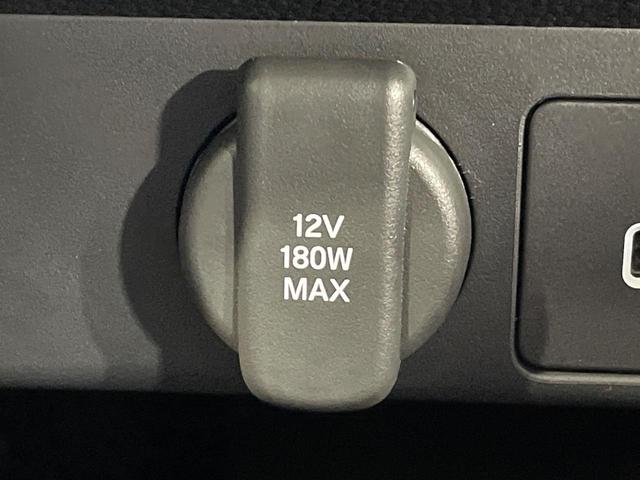 ステップワゴン ｅ：ＨＥＶスパーダ　両側電動ドア　純正１１型ナビ　バックカメラ　衝突被害軽減システム　Ｂｌｕｅｔｏｏｔｈ接続　レーダークルーズ　電動リアゲート　ハーフレザーシート　コーナーセンサー　スマートキー　ＬＥＤヘッド（49枚目）