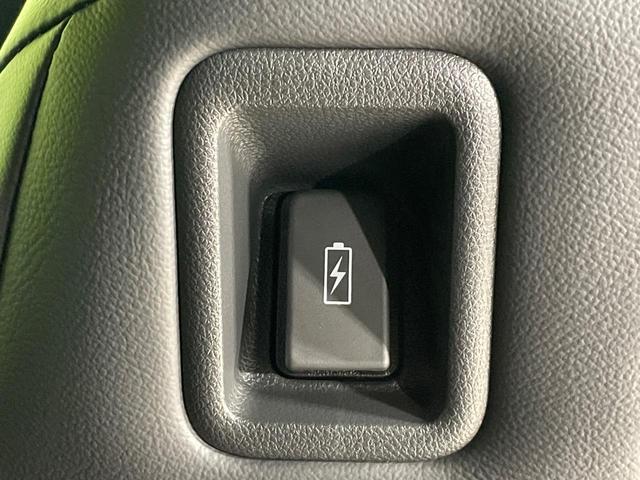 ステップワゴン ｅ：ＨＥＶスパーダ　両側電動ドア　純正１１型ナビ　バックカメラ　衝突被害軽減システム　Ｂｌｕｅｔｏｏｔｈ接続　レーダークルーズ　電動リアゲート　ハーフレザーシート　コーナーセンサー　スマートキー　ＬＥＤヘッド（58枚目）