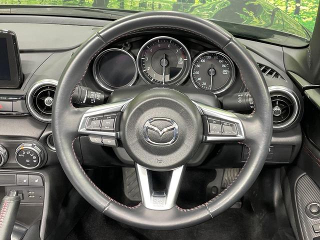 ステアリングも使用感が少なく、きれいな状態となっております♪