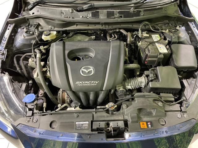 デミオ 13S 純正ナビ 衝突被害軽減システム 禁煙車 スマートキー LEDヘッド ETC Bluetooth接続 ドライブレコーダー CD DVD再生 フルセグ アイドリングストップ 電動格納ミラー(18枚目)