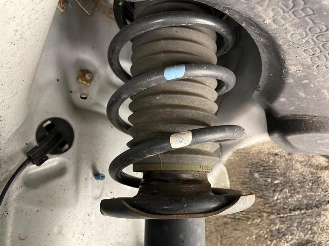 ミライース Ｌ　４ＷＤ　禁煙車　キーレス　パワーウィンドウ　アイドリングストップ　ヘッドライトレベライザー　盗難防止装置　プライバシーガラス　ＣＤオーディオ　エアコン（22枚目）