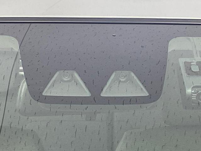 パッソ X LパッケージS スマートアシスト3 コーナーセンサー スマートキー オートハイビーム オートライト オートエアコン CD プライバシーガラス 電動格納ミラー(3枚目)