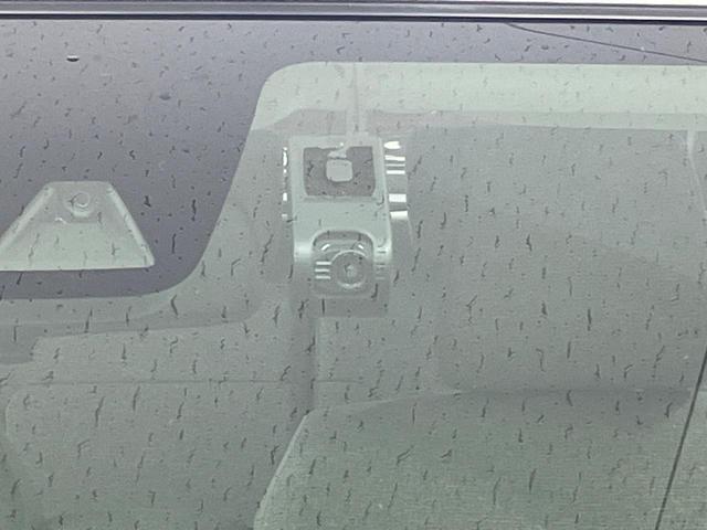 パッソ X LパッケージS スマートアシスト3 コーナーセンサー スマートキー オートハイビーム オートライト オートエアコン CD プライバシーガラス 電動格納ミラー(6枚目)