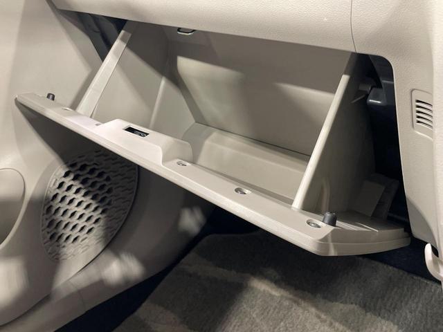 パッソ X LパッケージS スマートアシスト3 コーナーセンサー スマートキー オートハイビーム オートライト オートエアコン CD プライバシーガラス 電動格納ミラー(48枚目)