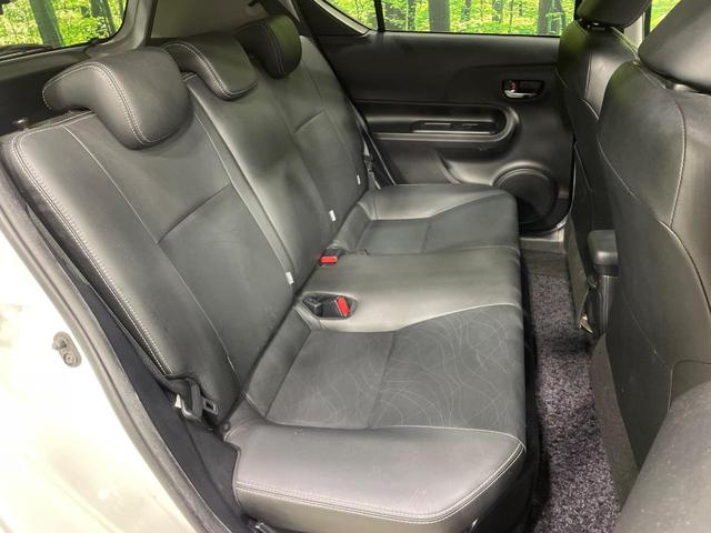 アクア Ｇブラックソフトレザーセレクション　純正ＨＤＤナビ　バックカメラ　禁煙車　ハーフレザーシート　スマートキー　ビルトインＥＴＣ　オートライト　オートエアコン　Ｂｌｕｅｔｏｏｔｈ　ＣＤ　ＤＶＤ再生（9枚目）