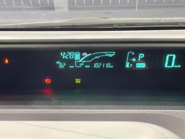 アクア Ｇブラックソフトレザーセレクション　純正ＨＤＤナビ　バックカメラ　禁煙車　ハーフレザーシート　スマートキー　ビルトインＥＴＣ　オートライト　オートエアコン　Ｂｌｕｅｔｏｏｔｈ　ＣＤ　ＤＶＤ再生（32枚目）