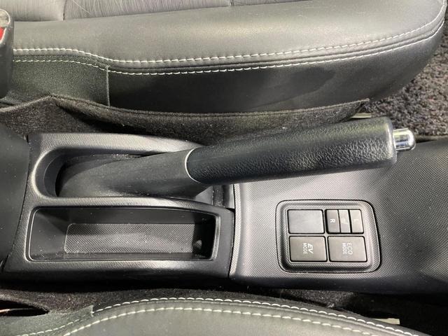 アクア Ｇブラックソフトレザーセレクション　純正ＨＤＤナビ　バックカメラ　禁煙車　ハーフレザーシート　スマートキー　ビルトインＥＴＣ　オートライト　オートエアコン　Ｂｌｕｅｔｏｏｔｈ　ＣＤ　ＤＶＤ再生（37枚目）