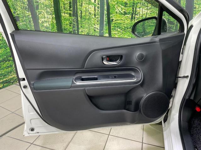 アクア Ｇブラックソフトレザーセレクション　純正ＨＤＤナビ　バックカメラ　禁煙車　ハーフレザーシート　スマートキー　ビルトインＥＴＣ　オートライト　オートエアコン　Ｂｌｕｅｔｏｏｔｈ　ＣＤ　ＤＶＤ再生（46枚目）